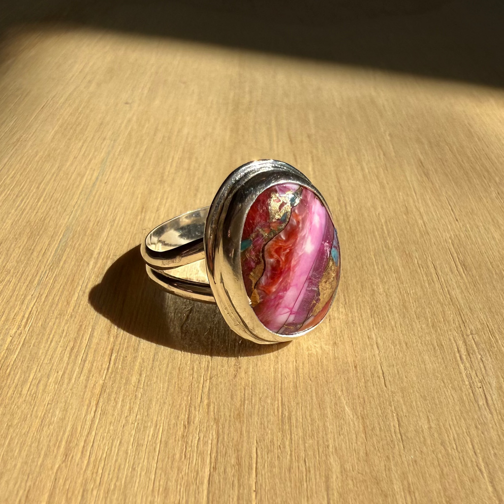 Pink Spiny Oyster Turquoise Ring